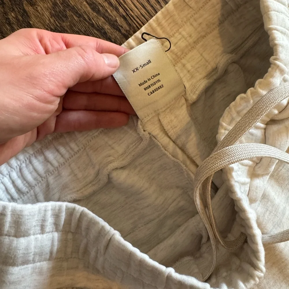 Varley Set (xxs/s) in Ivory - Picture 6 of 7